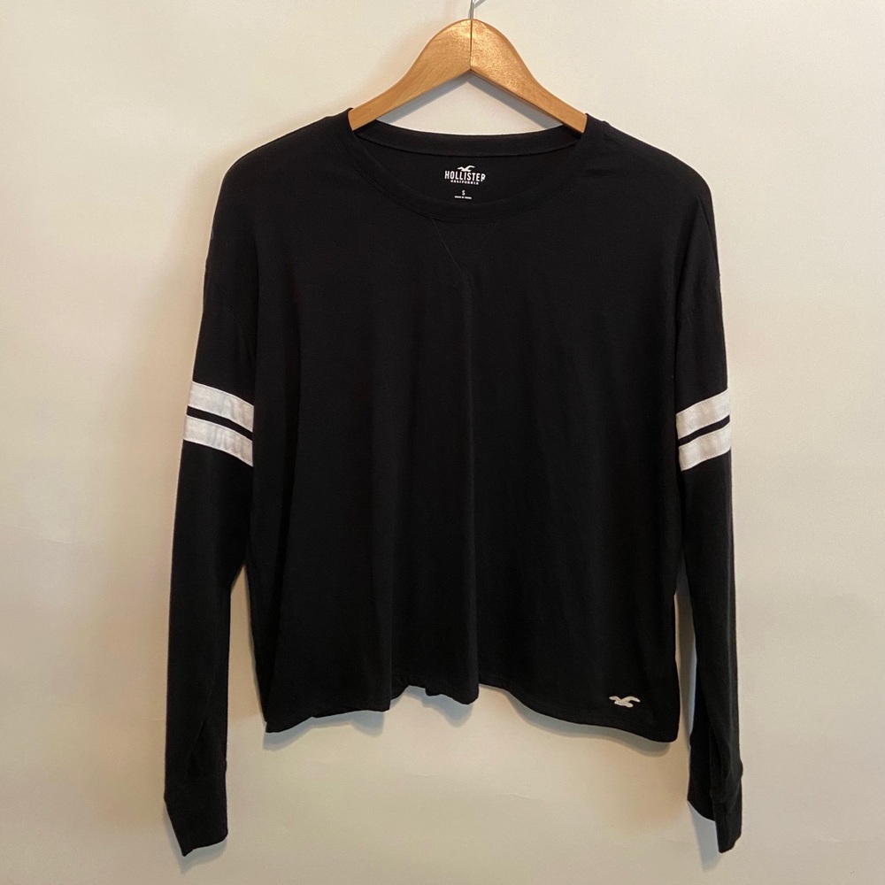 🌵Hollister Oversized Varsity Stripe Top